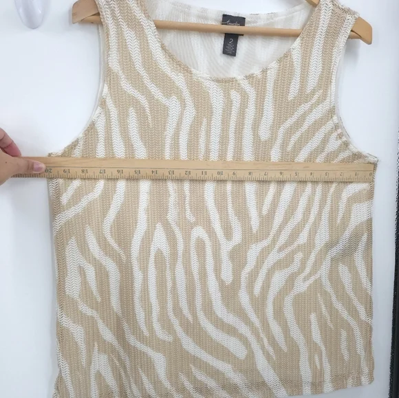 Chico's Beige and White Zebra Print Cardigan and Tank Set - Picture 12 of 16